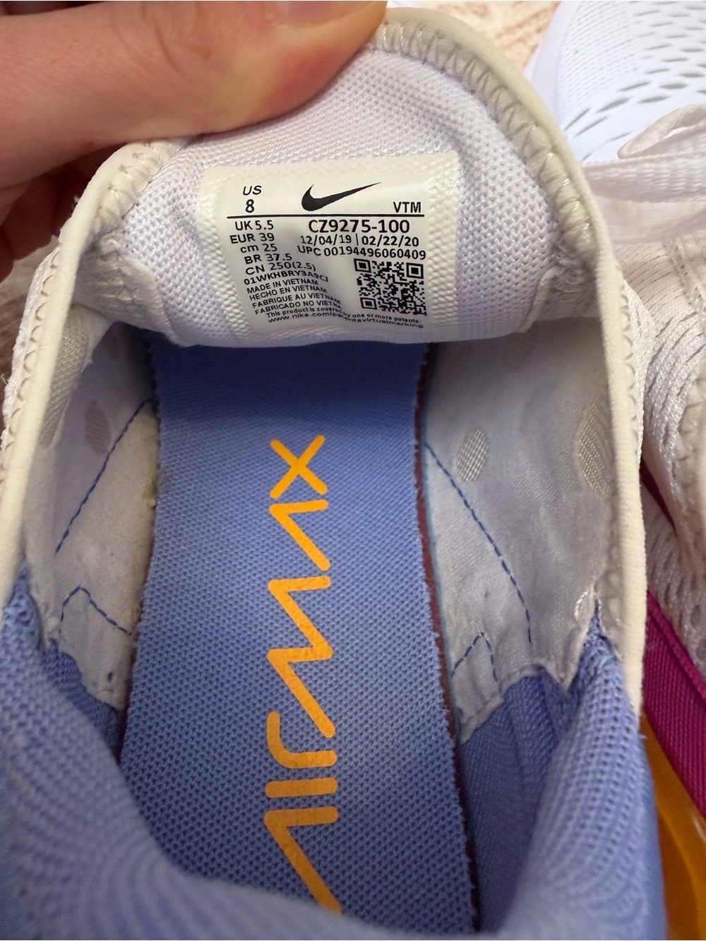 Nike Women’s Air Max 270 Athletic Shoes - Picture 4 of 4
